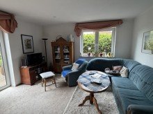 Wohnzimmer Ihr neues Familiengl�ck in L�btheen � Einziehen und Wohlf�hlen!