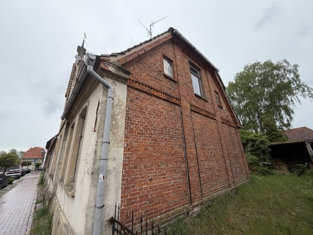 Ansicht Haus Giebel Mehrfamilienhaus Hagenow